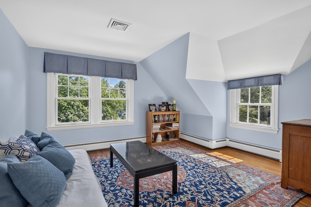 72 Water Street Property Photo 32