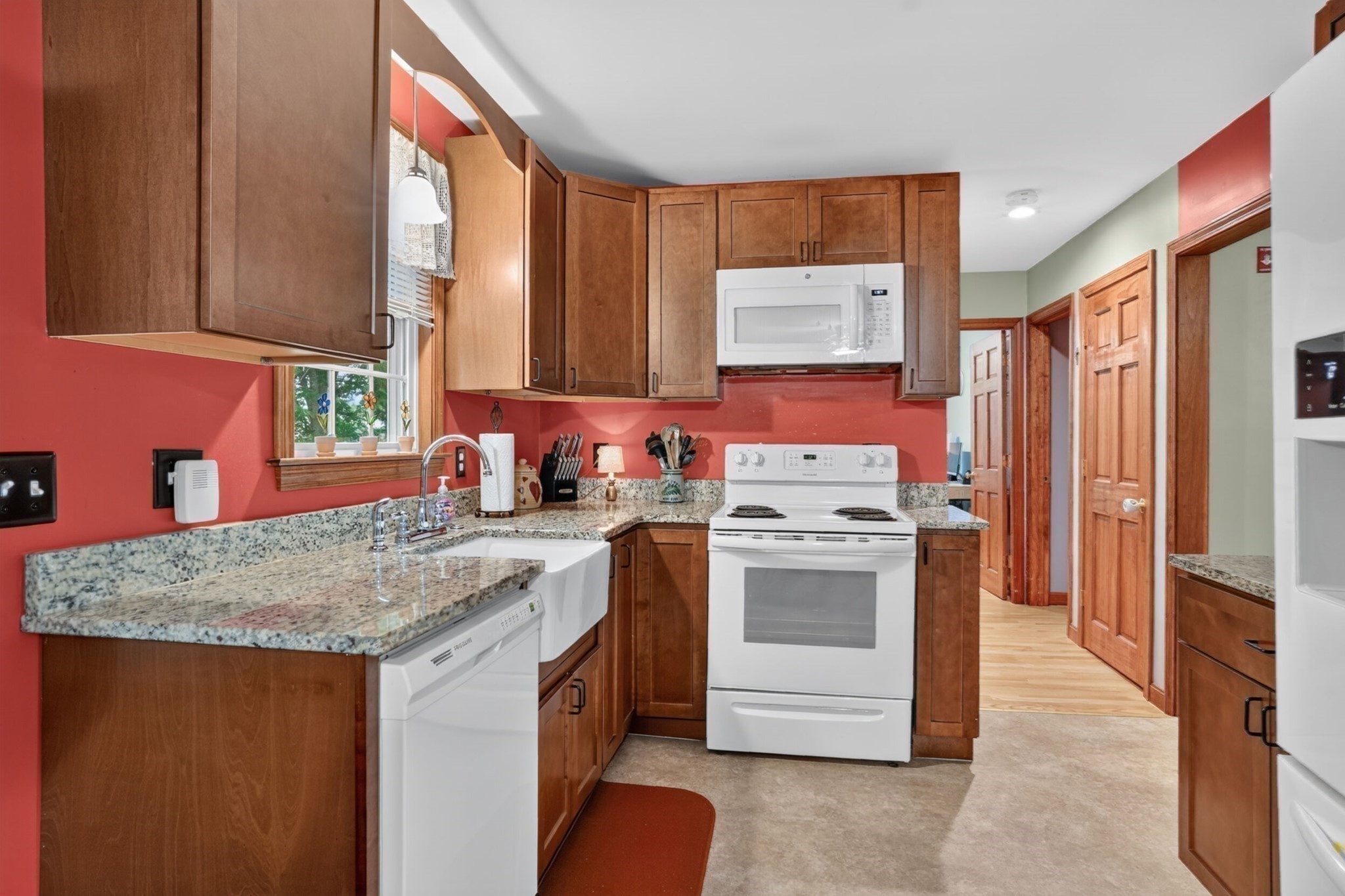 77 Ridge Road Property Photo 4