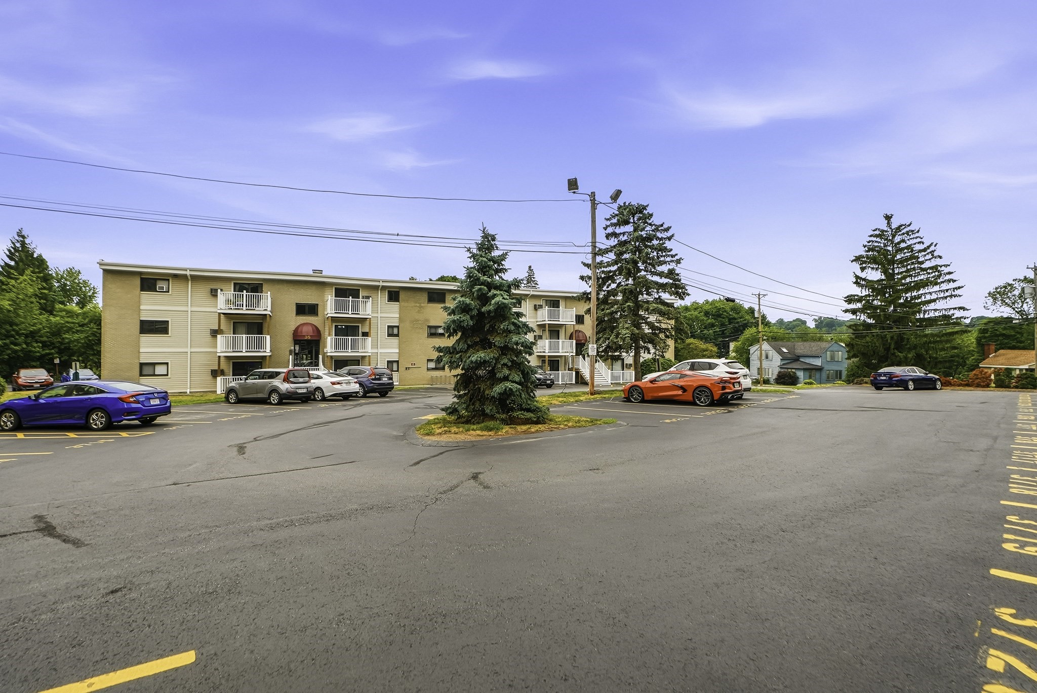 37 Hosmer St # 17 Property Photo 1