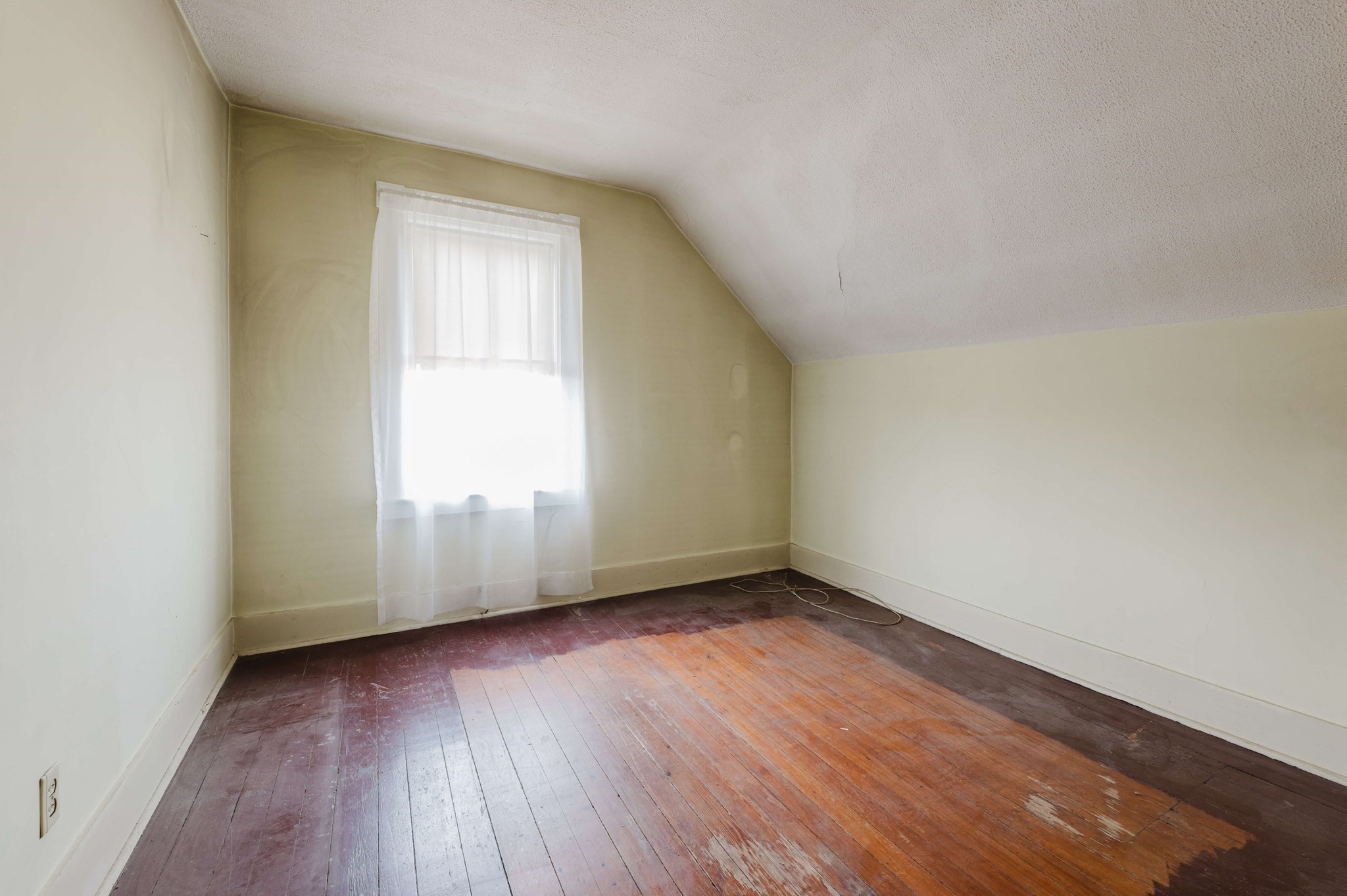 194 Coffin Ave Property Photo 16