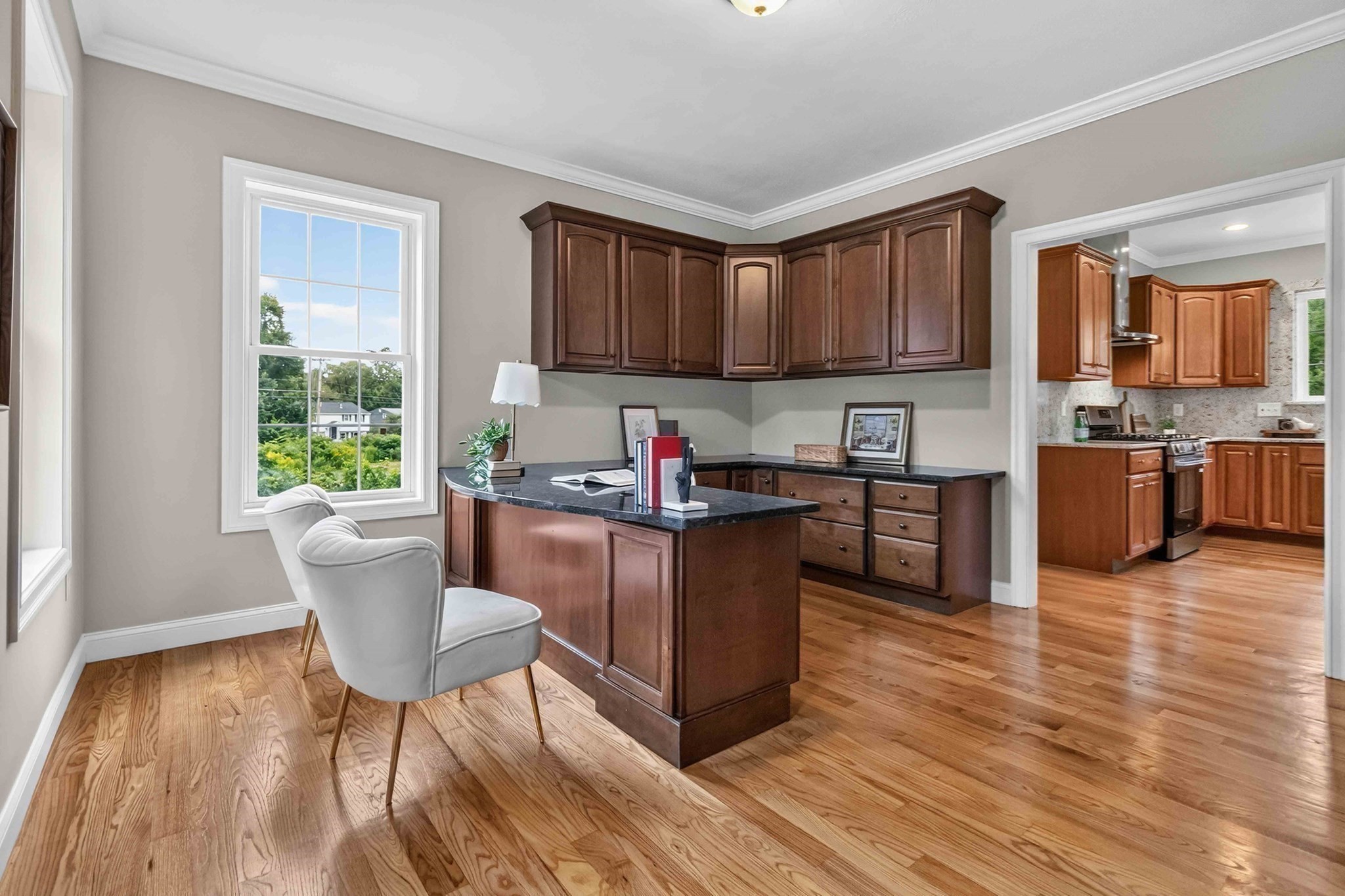 1055 Salem Street Property Photo 19