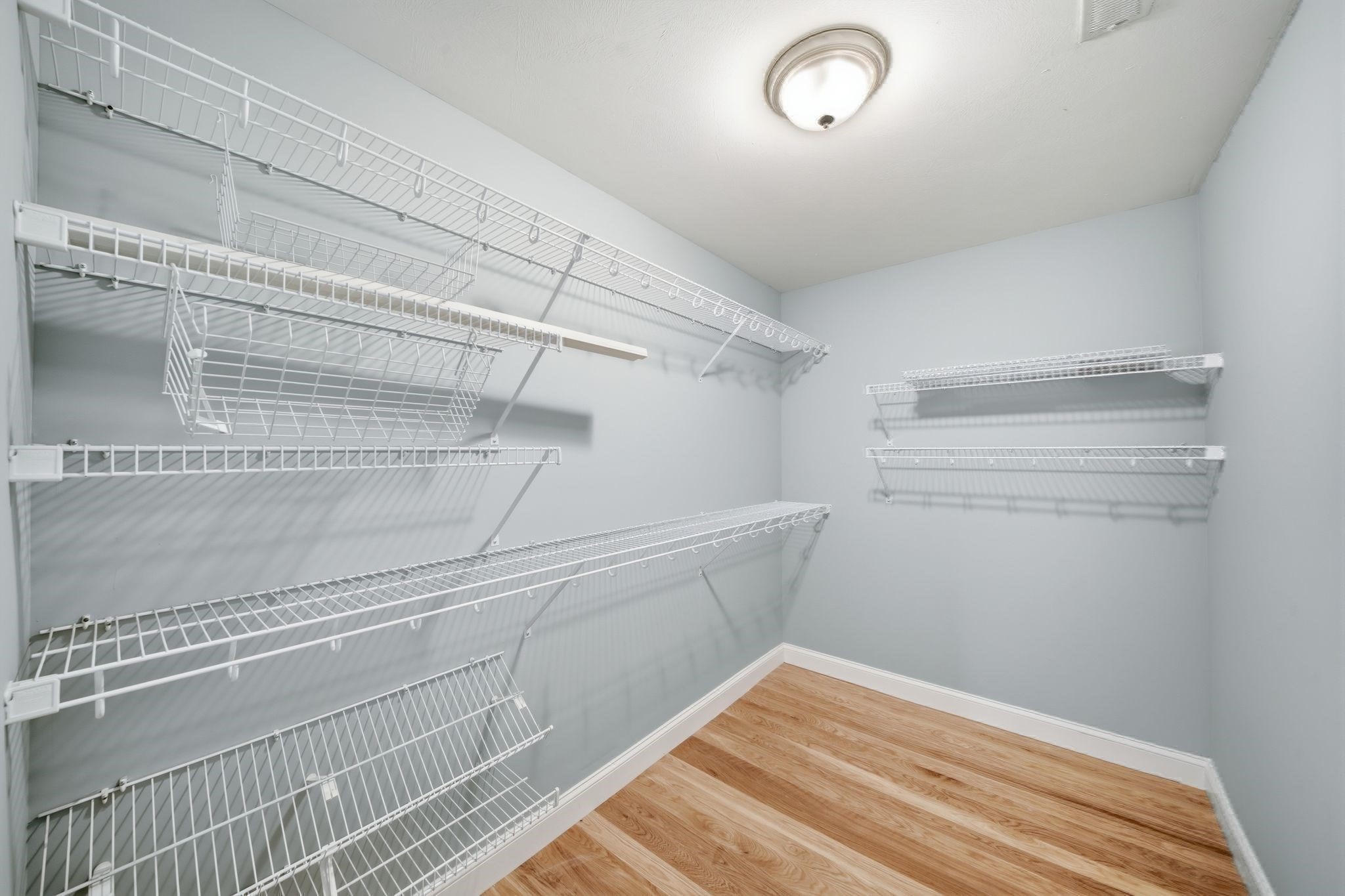1055 Salem Street Property Photo 25