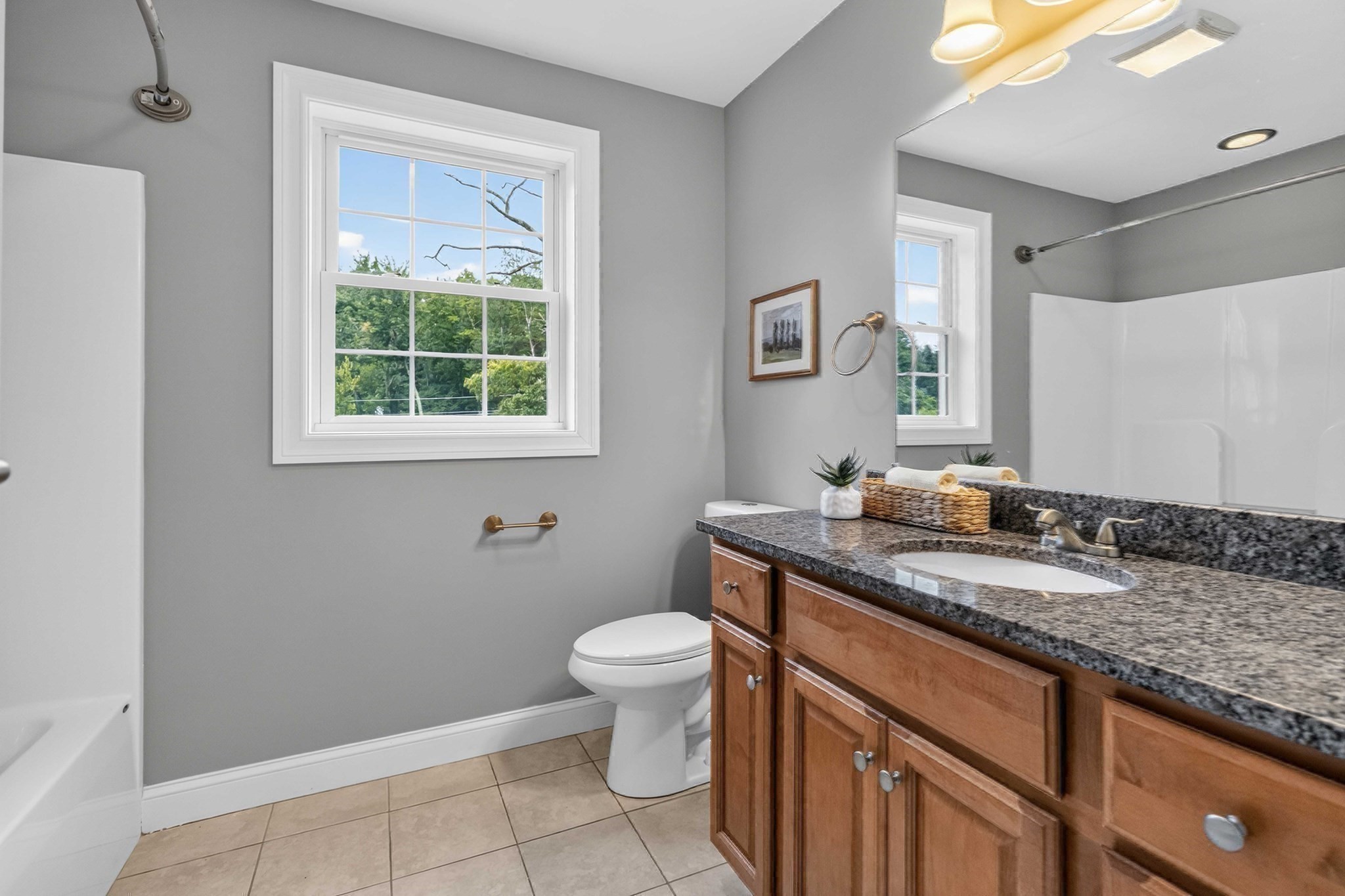 1055 Salem Street Property Photo 29