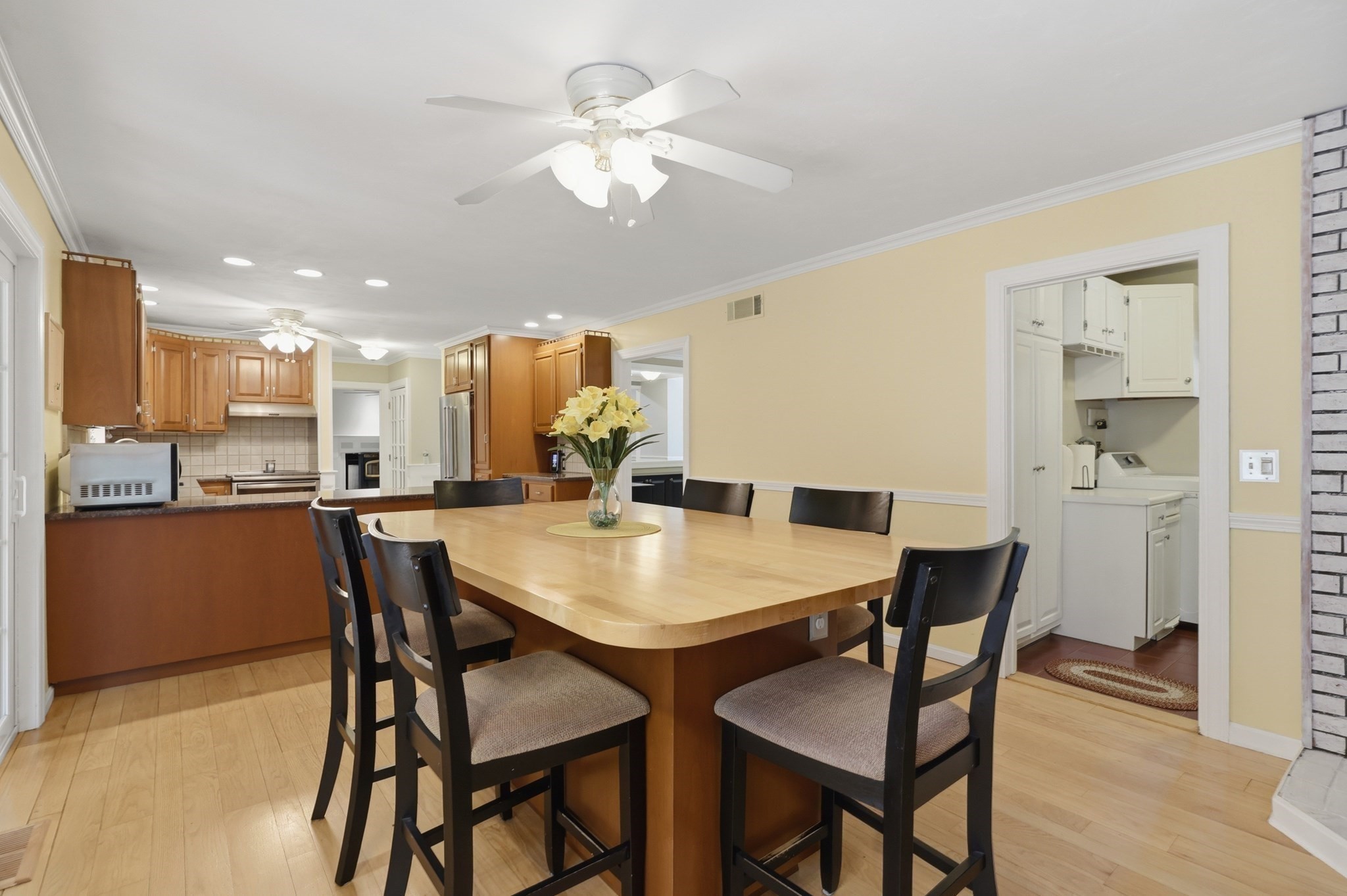 73 West Street Property Photo 14