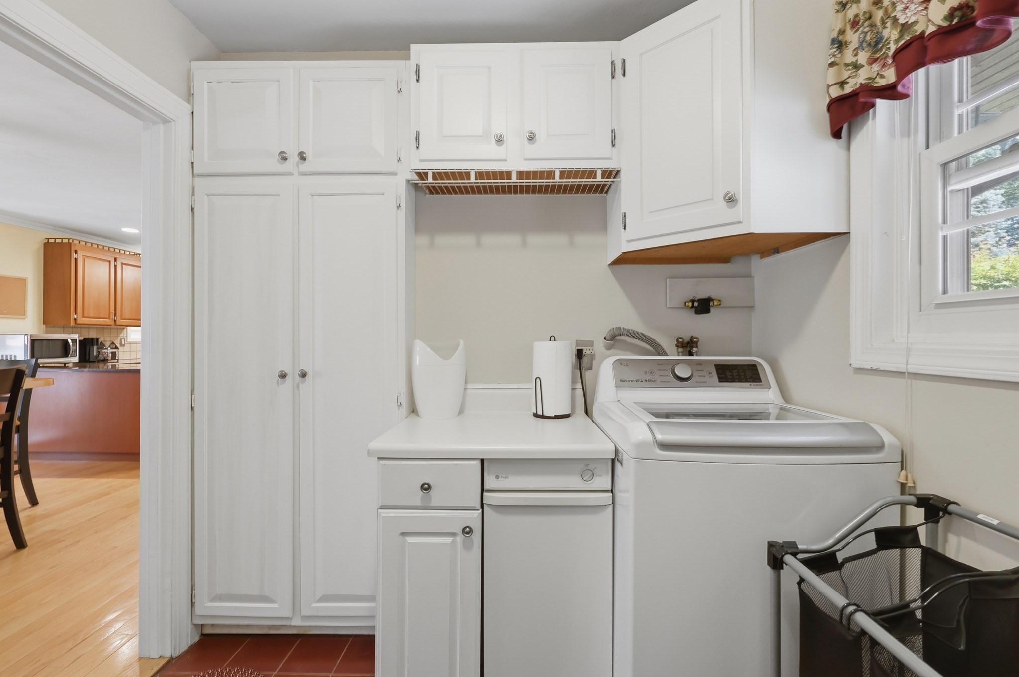 73 West Street Property Photo 17