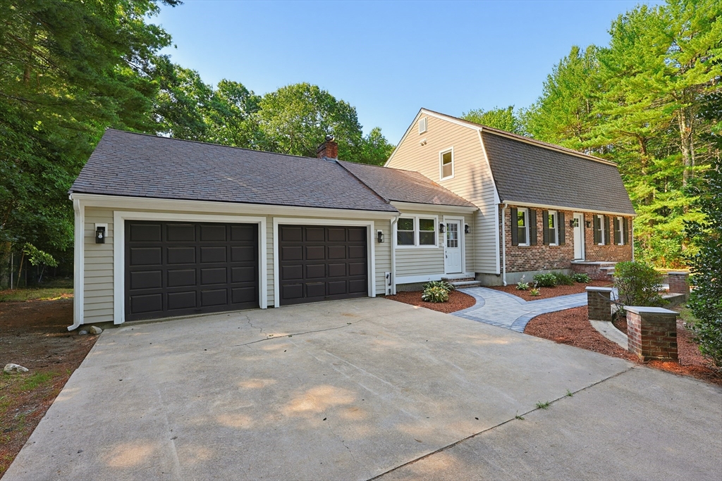 8 Cook Rd Property Photo 1