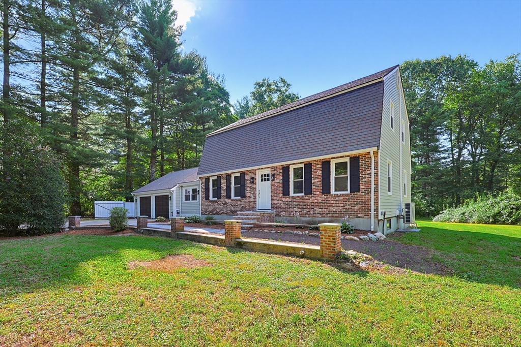 8 Cook Rd Property Photo 2