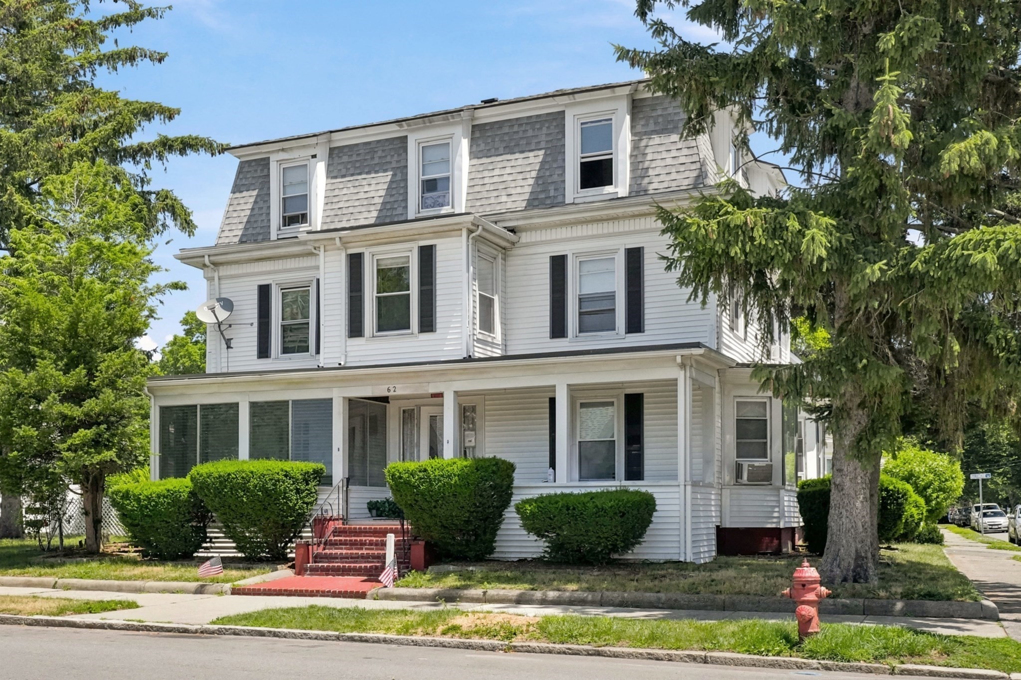 62 Nahant St. Property Photo 2