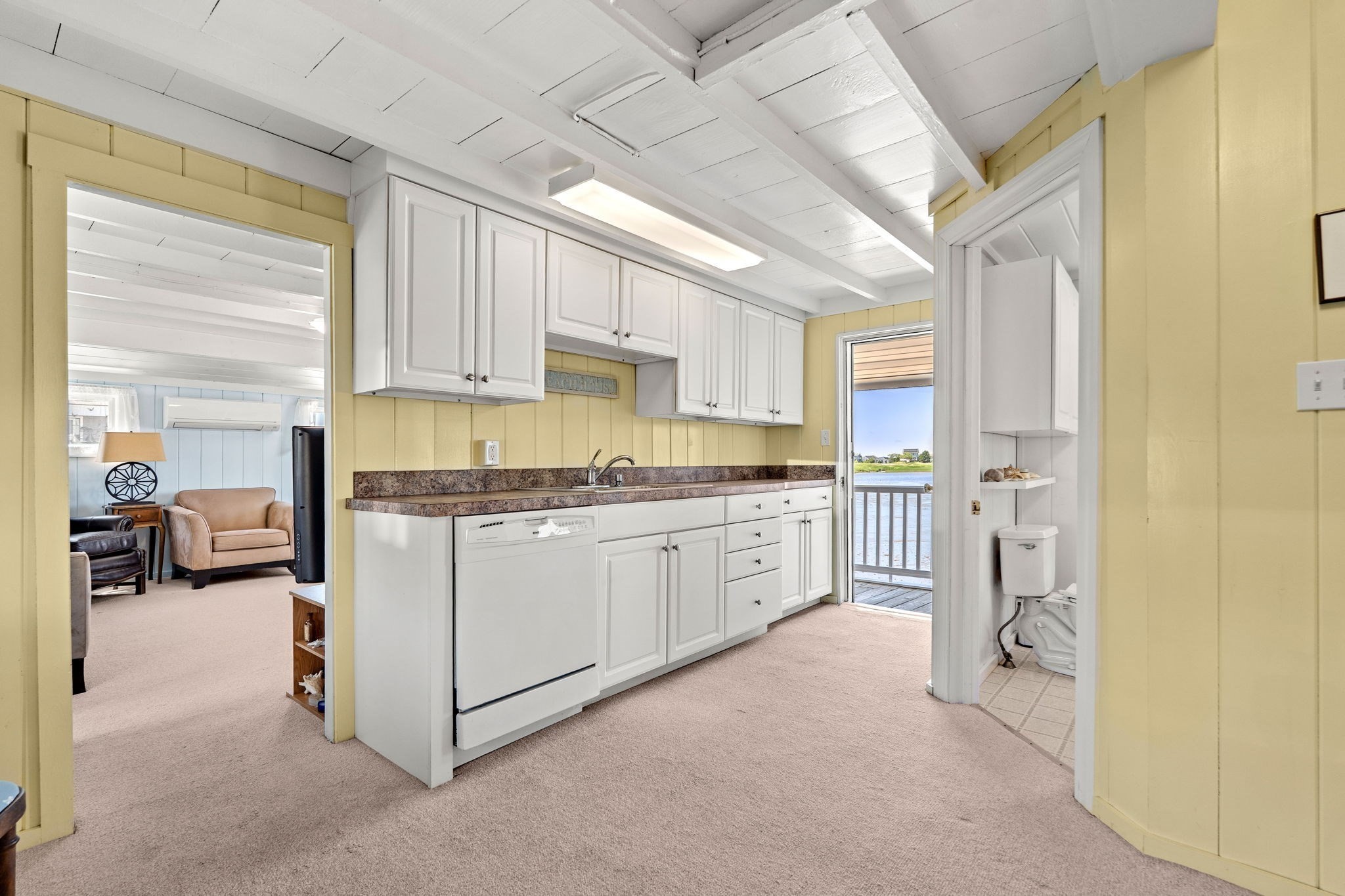 3 36th Street Property Photo 6