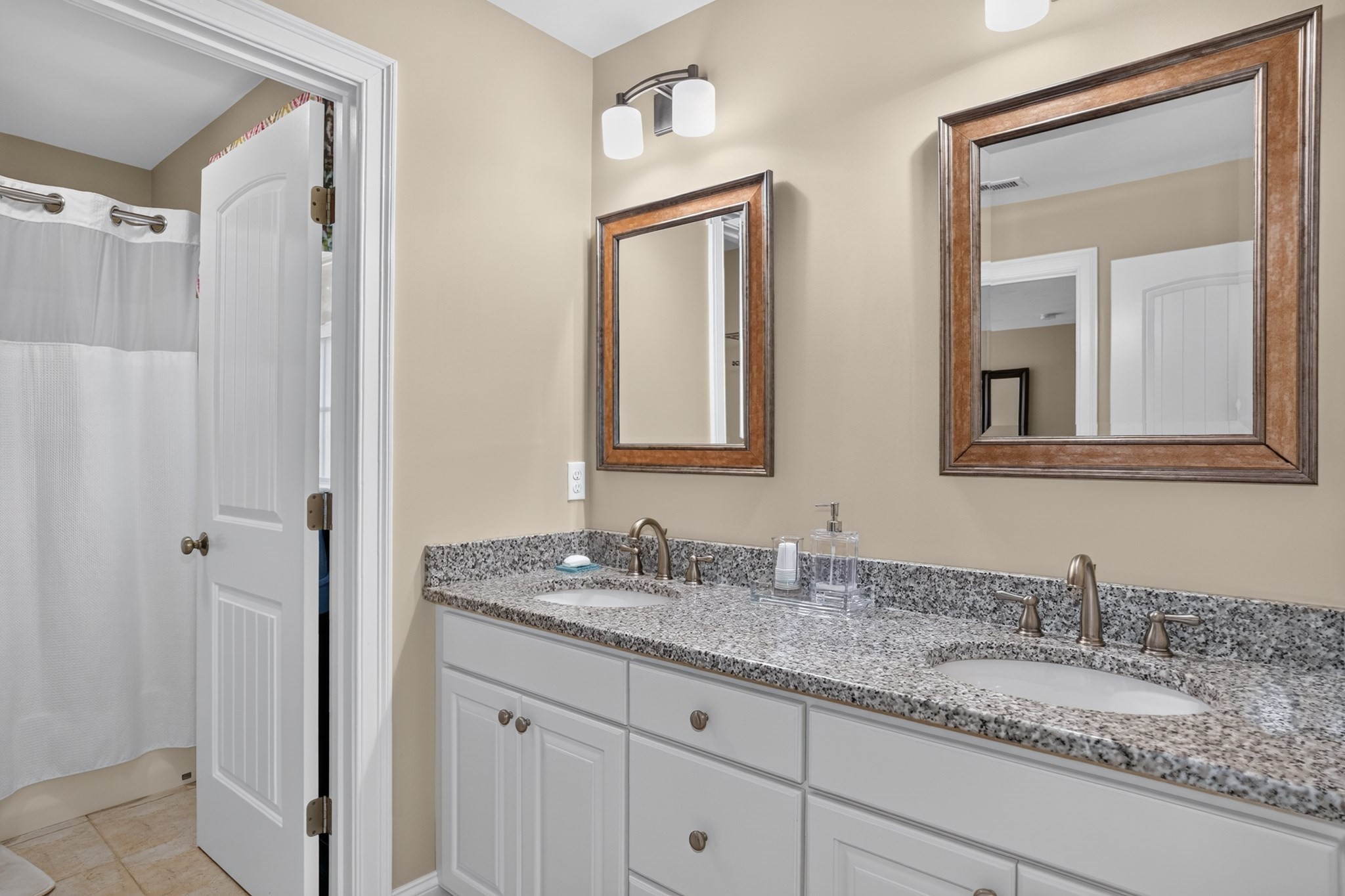 7 Cyrus Way Property Photo 19