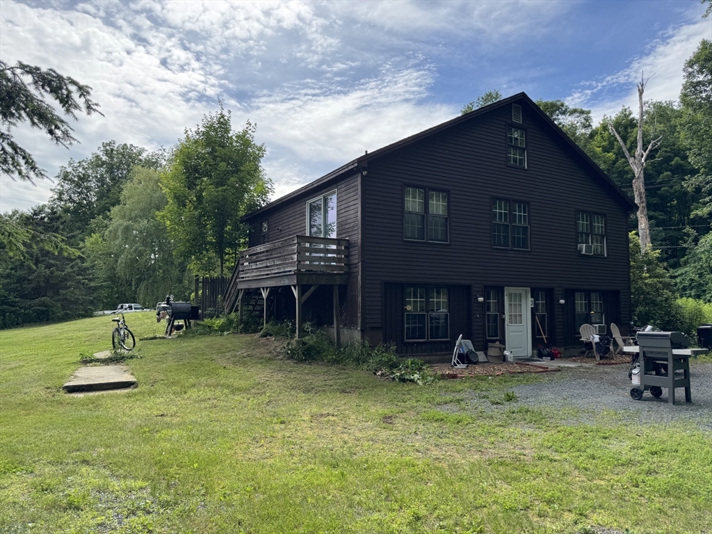 114 Parmenter Rd Property Photo 3