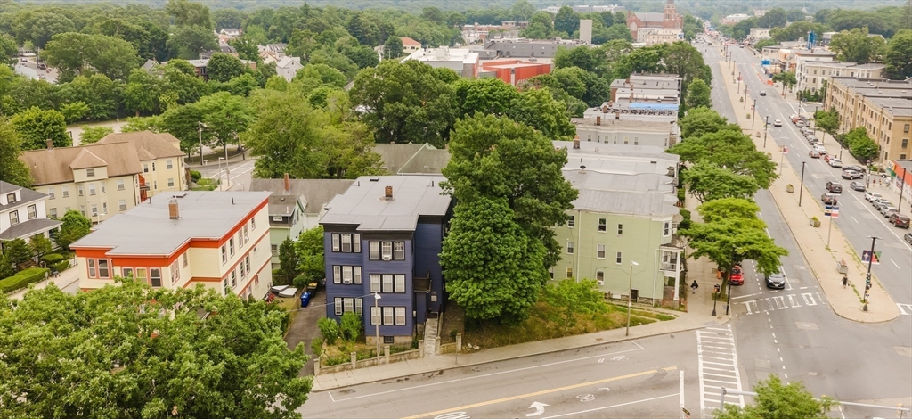 624 Norfolk Street Property Photo 10