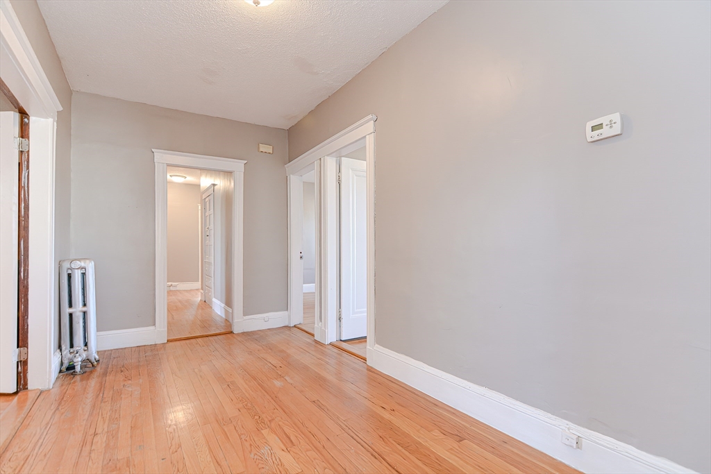 624 Norfolk Street Property Photo 23