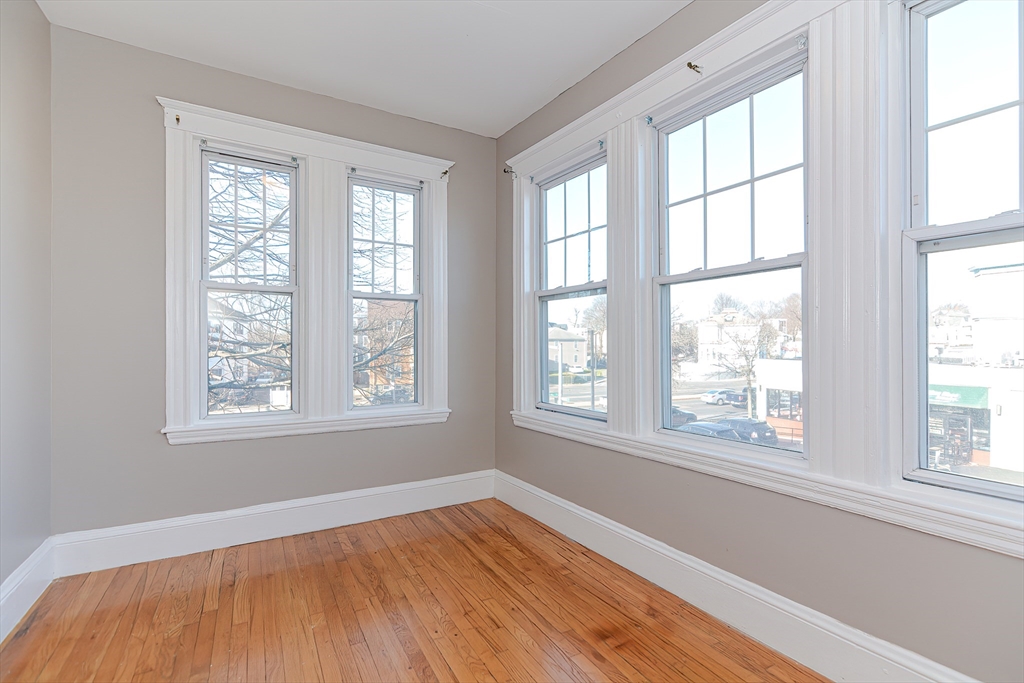 624 Norfolk Street Property Photo 26