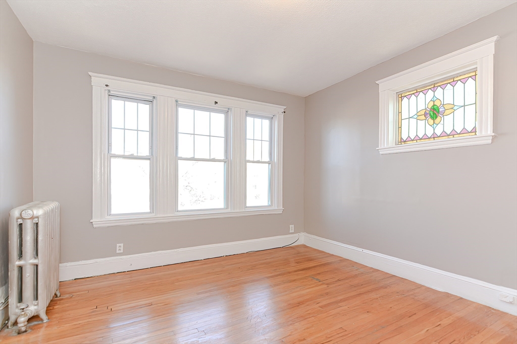 624 Norfolk Street Property Photo 29