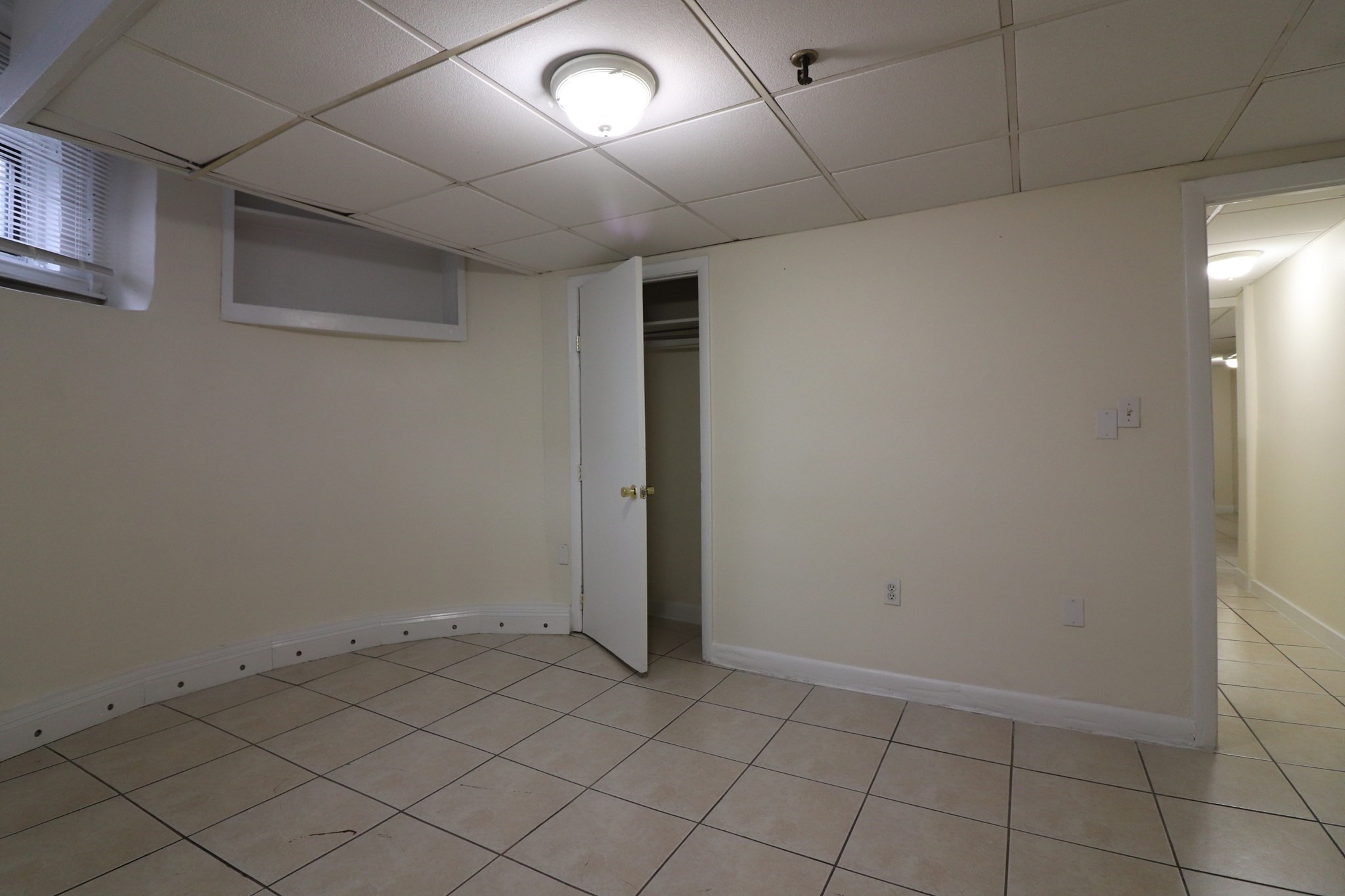 409 Huntington Ave # B3 Property Photo 3