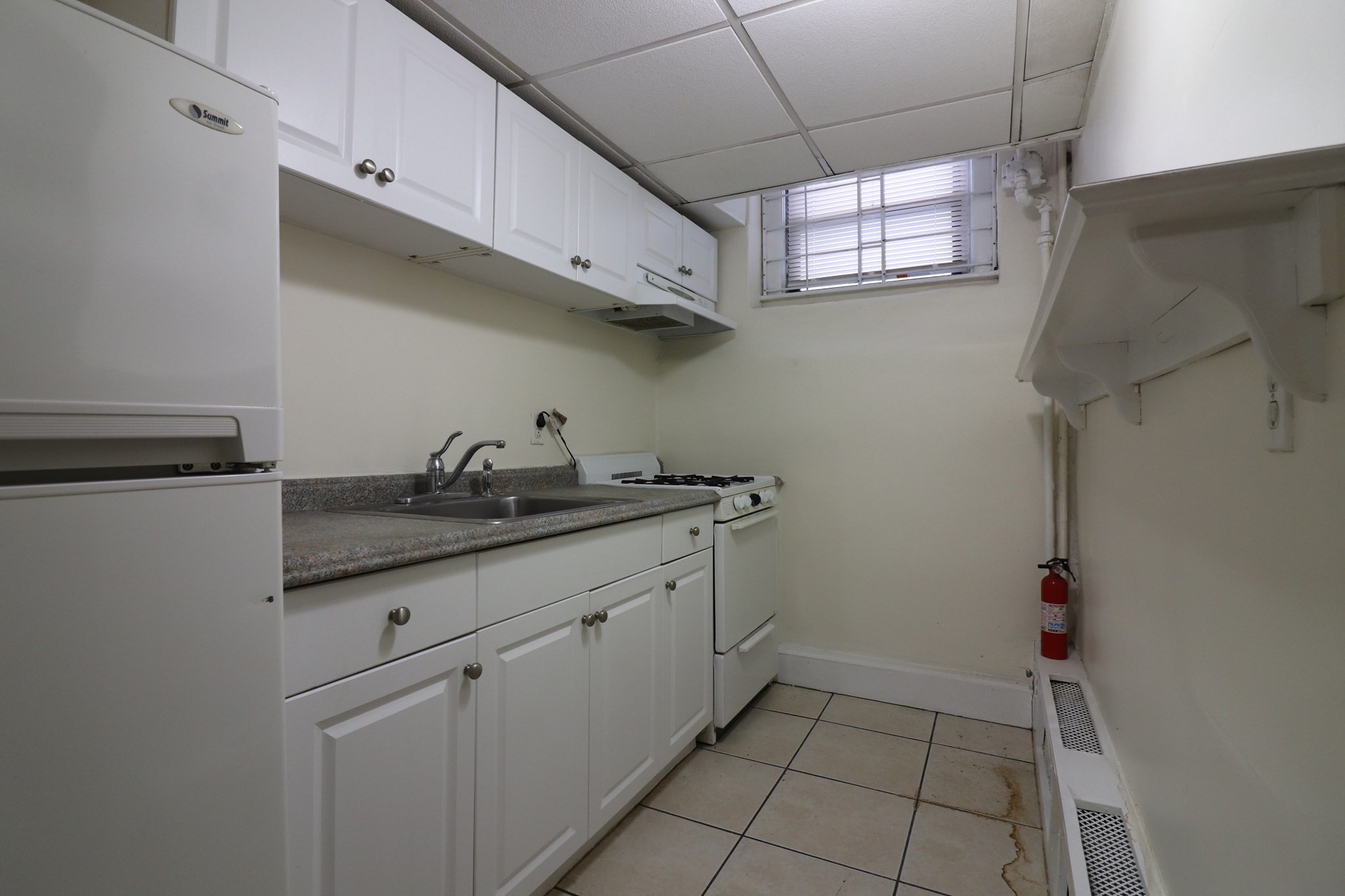 409 Huntington Ave # B3 Property Photo 5