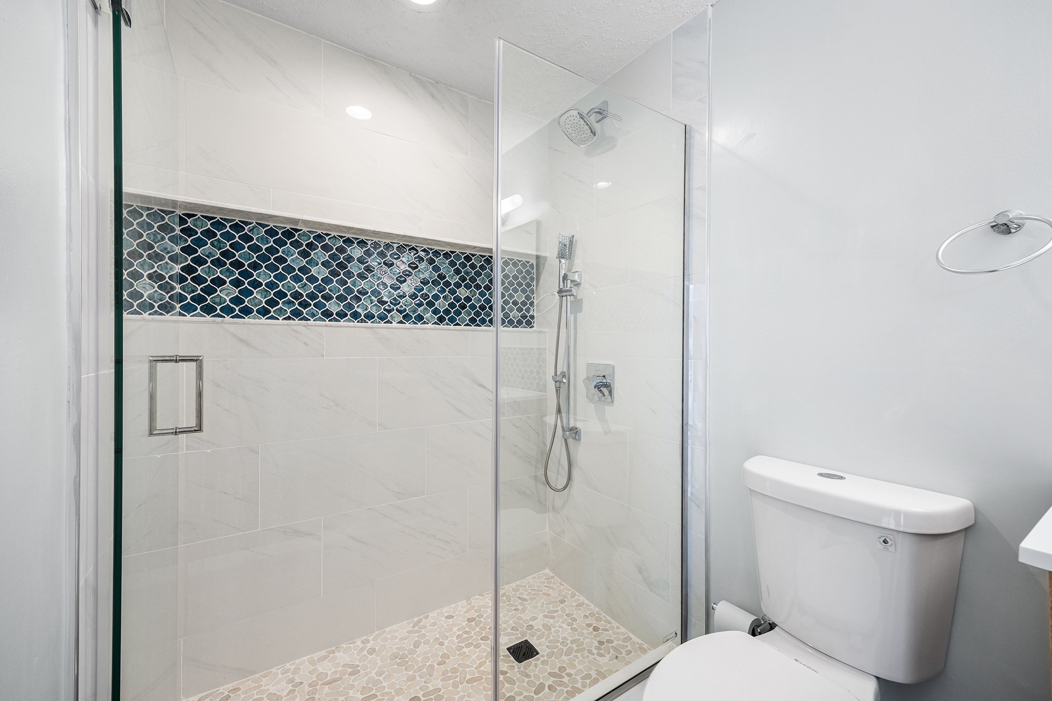 28 Margin St # A Property Photo 26