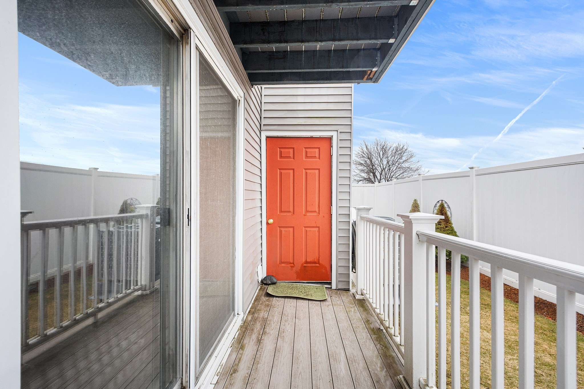 28 Margin St # A Property Photo 32