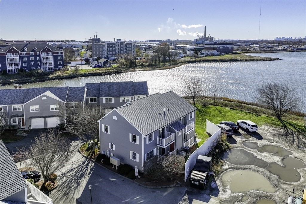 28 Margin St # A Property Photo 35
