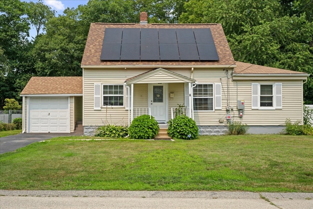 6 Oakwood Ave Property Photo 1