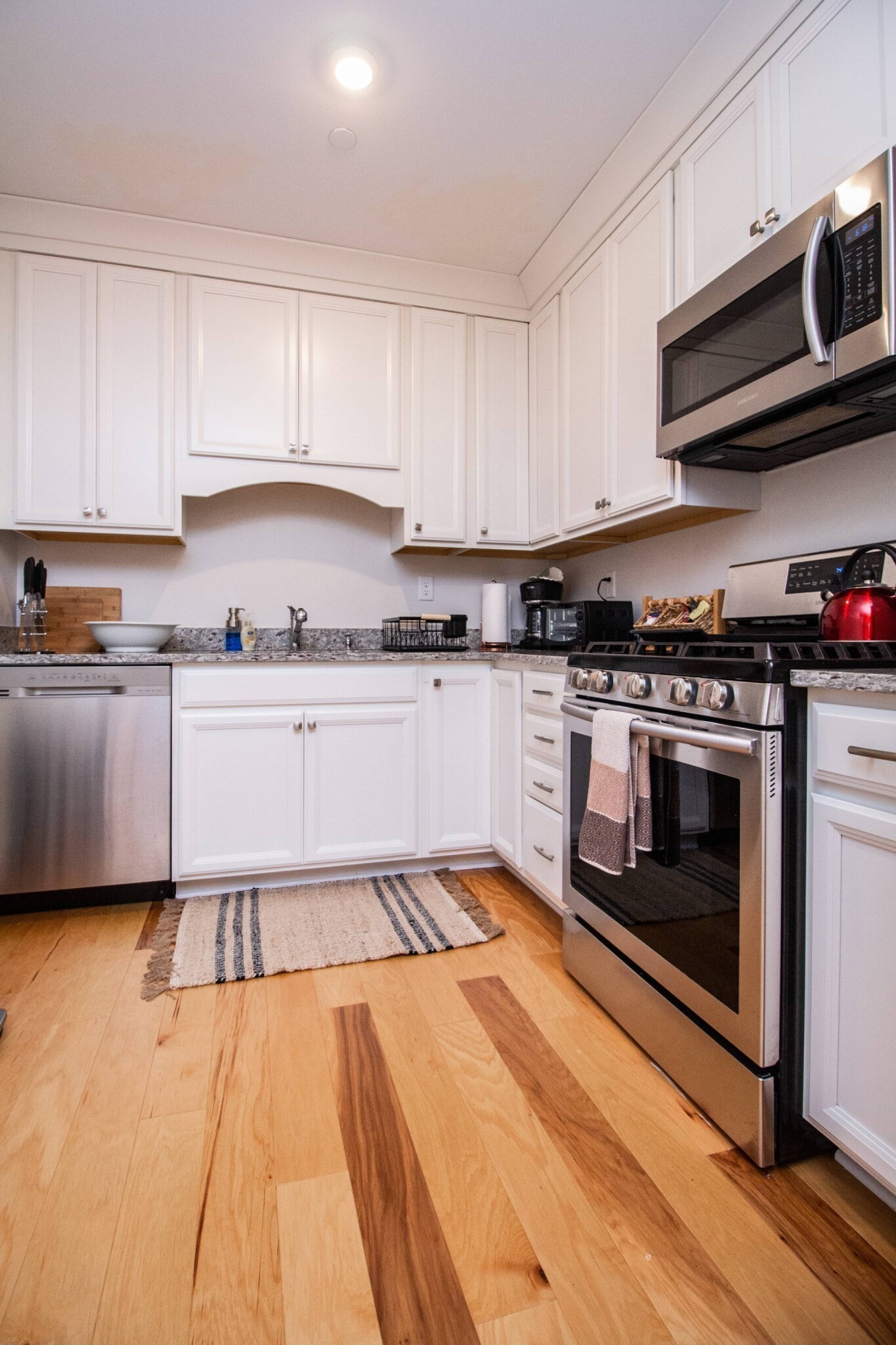 1008-4 Tremont St Property Photo 8