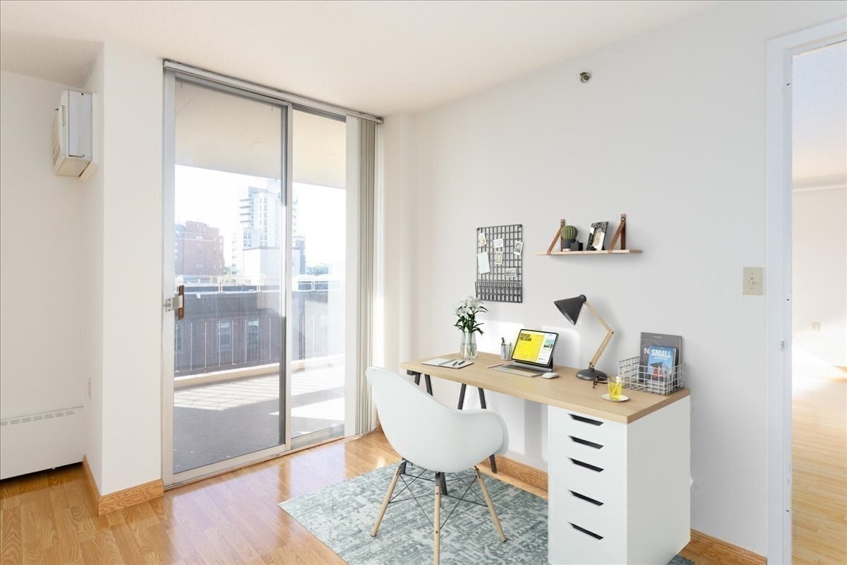 872 Massachusetts Ave # 807 Property Photo 10