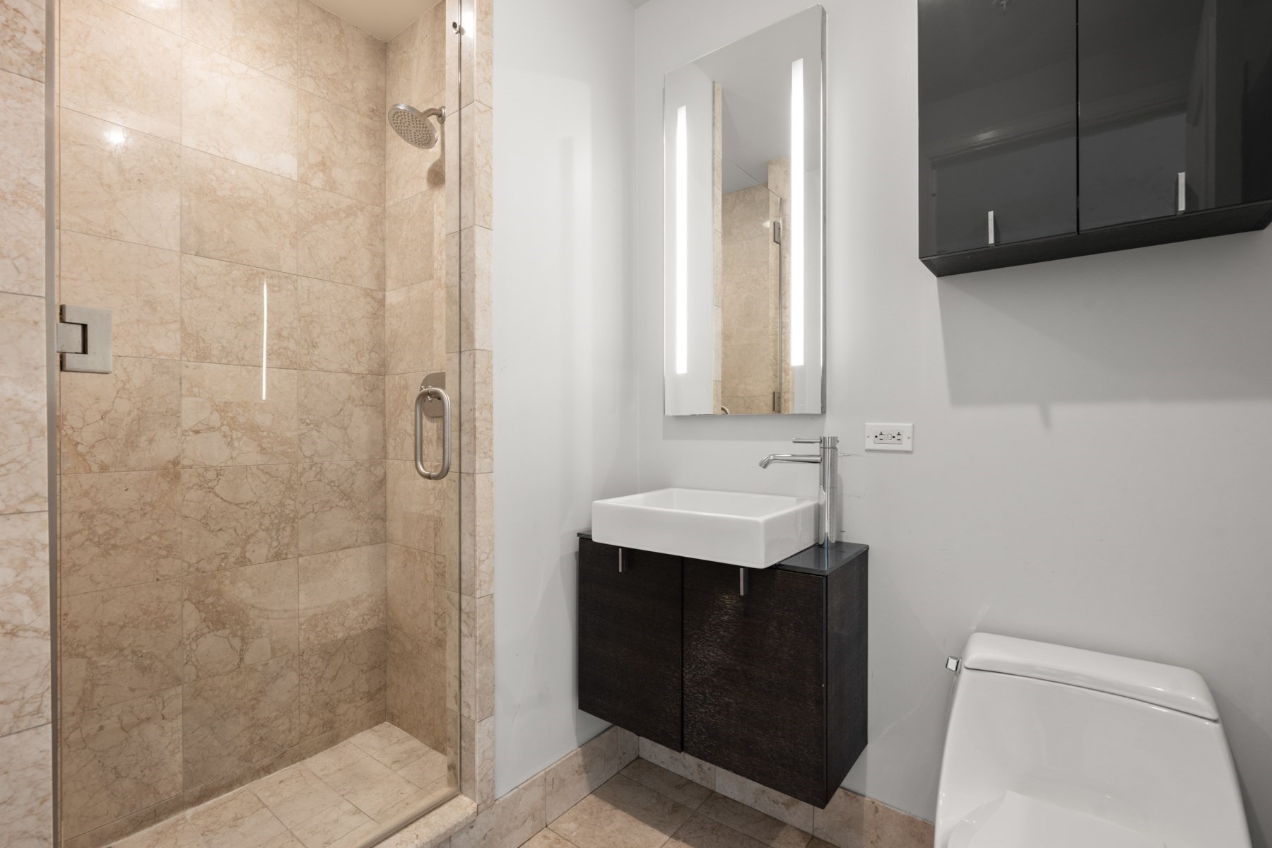 2 Avery St # 35g Property Photo 12