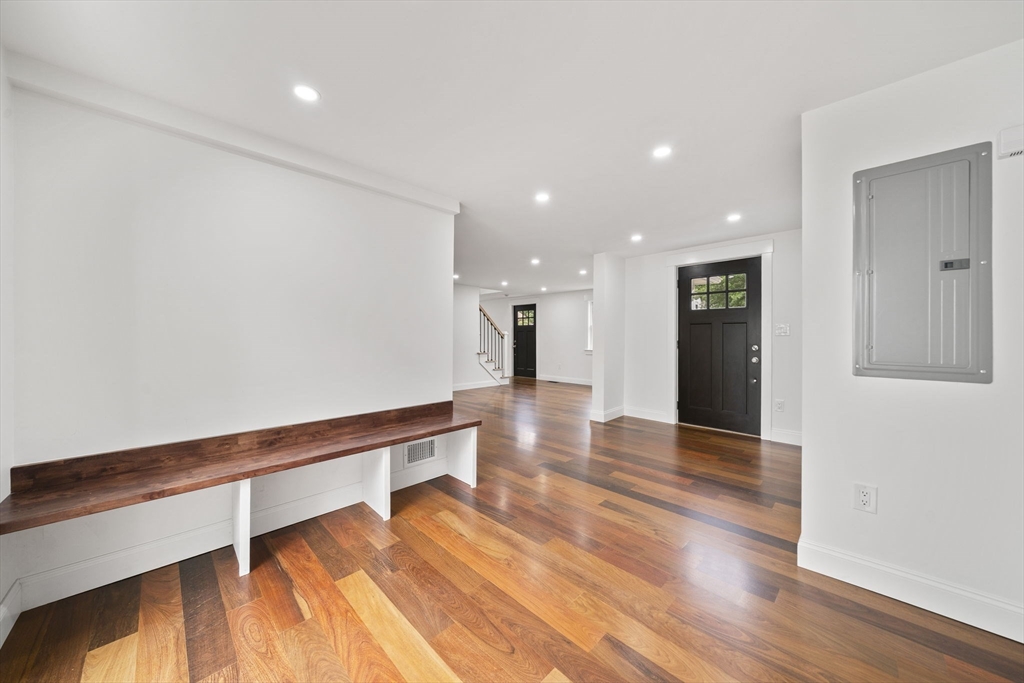 485 Ralph Talbot St Property Photo 2