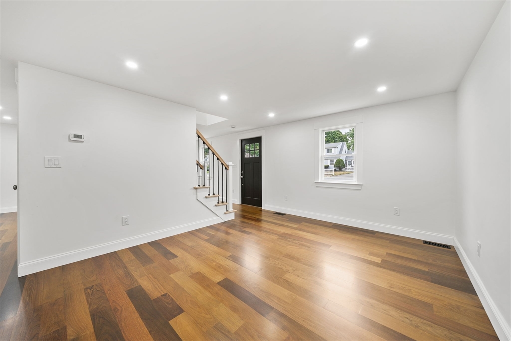 485 Ralph Talbot St Property Photo 9