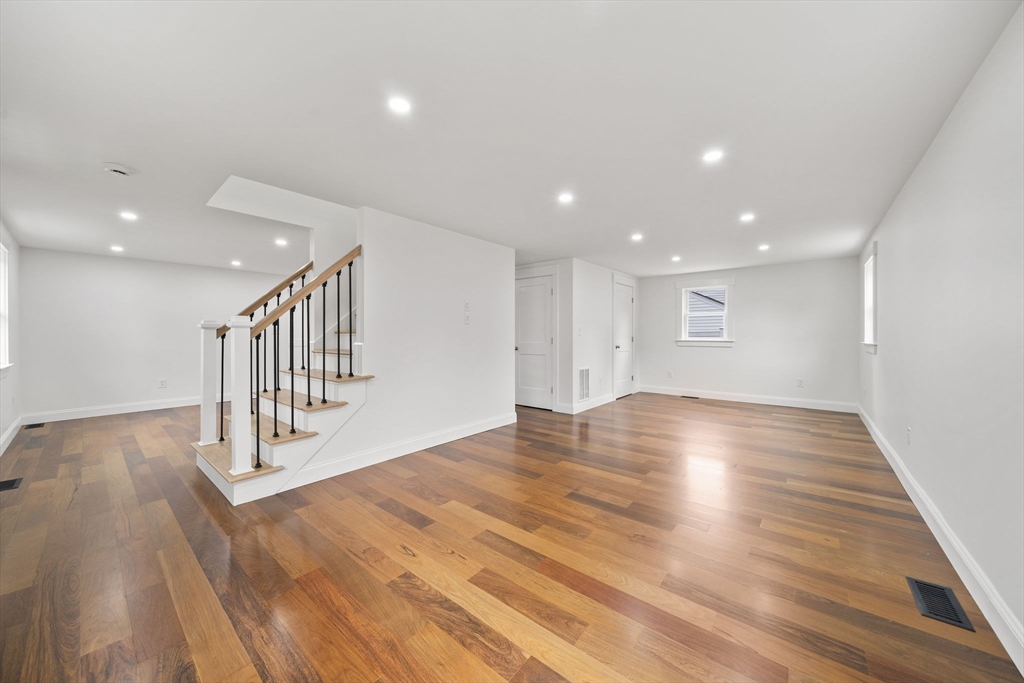 485 Ralph Talbot St Property Photo 12