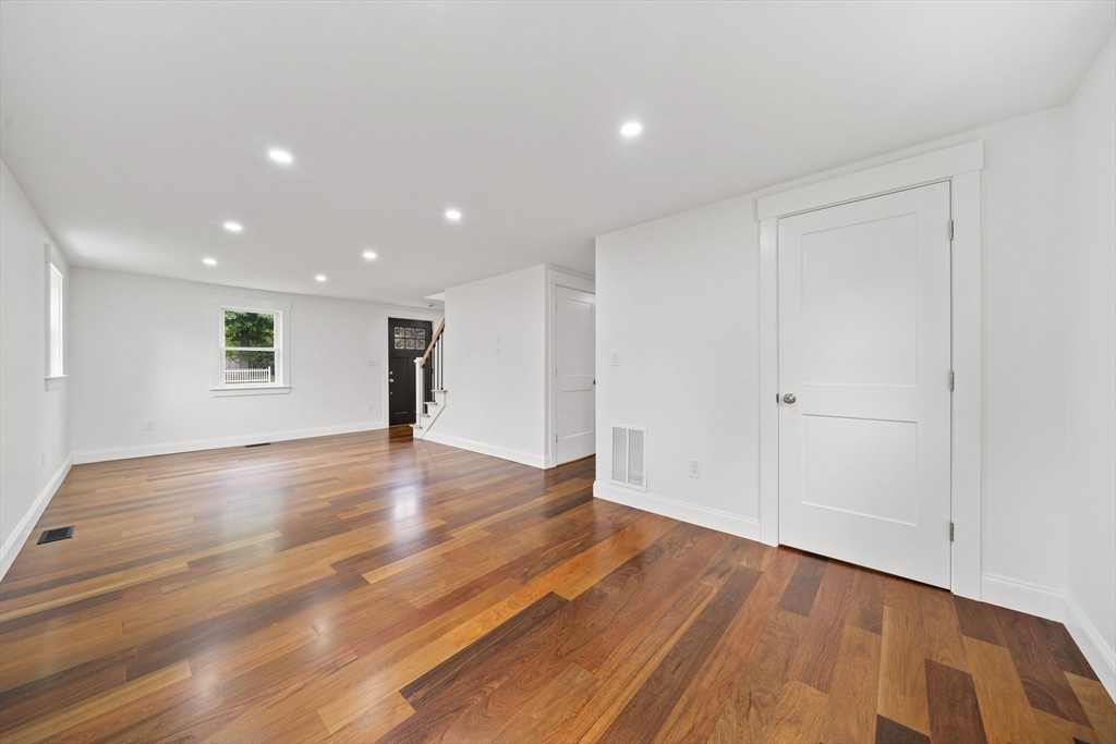 485 Ralph Talbot St Property Photo 14