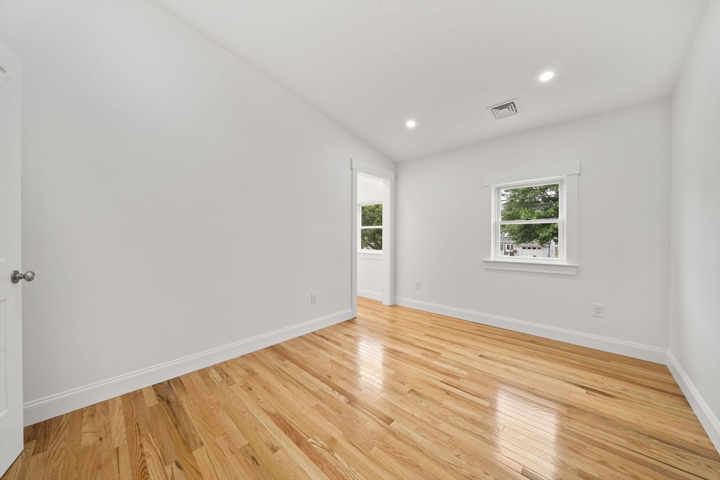 485 Ralph Talbot St Property Photo 20