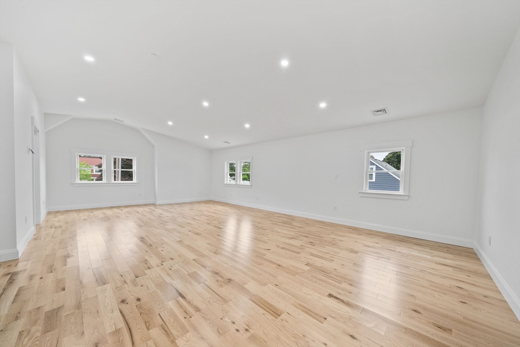 485 Ralph Talbot St Property Photo 27