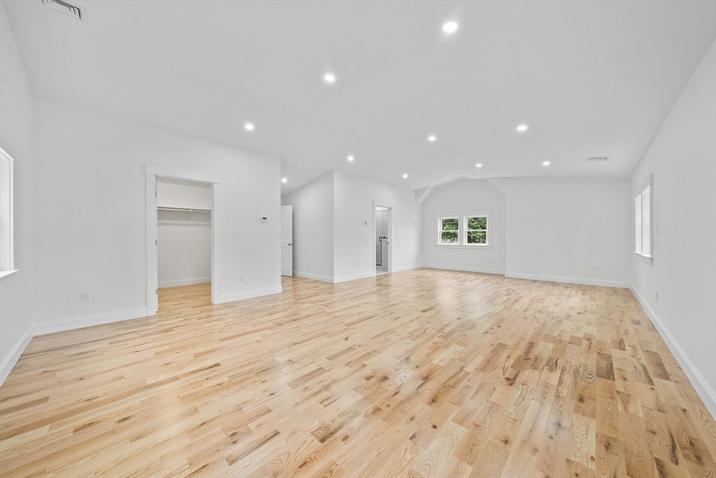 485 Ralph Talbot St Property Photo 28