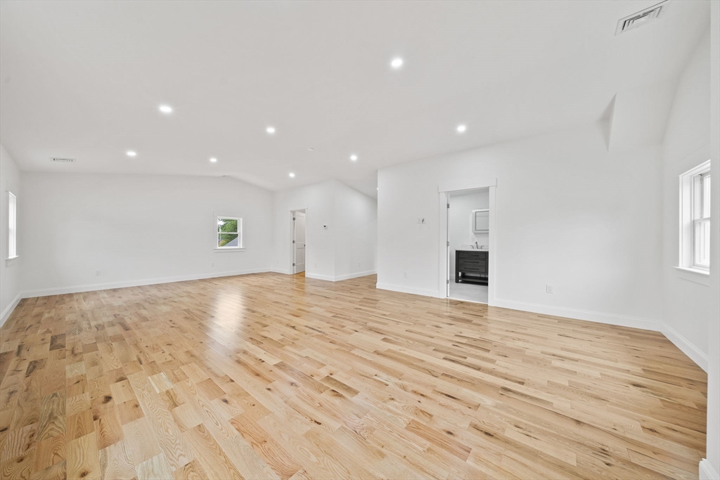 485 Ralph Talbot St Property Photo 29