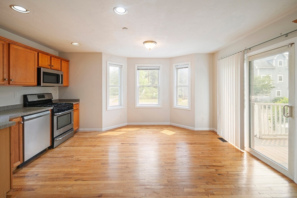 17 Business Ter # 17 Property Photo 1