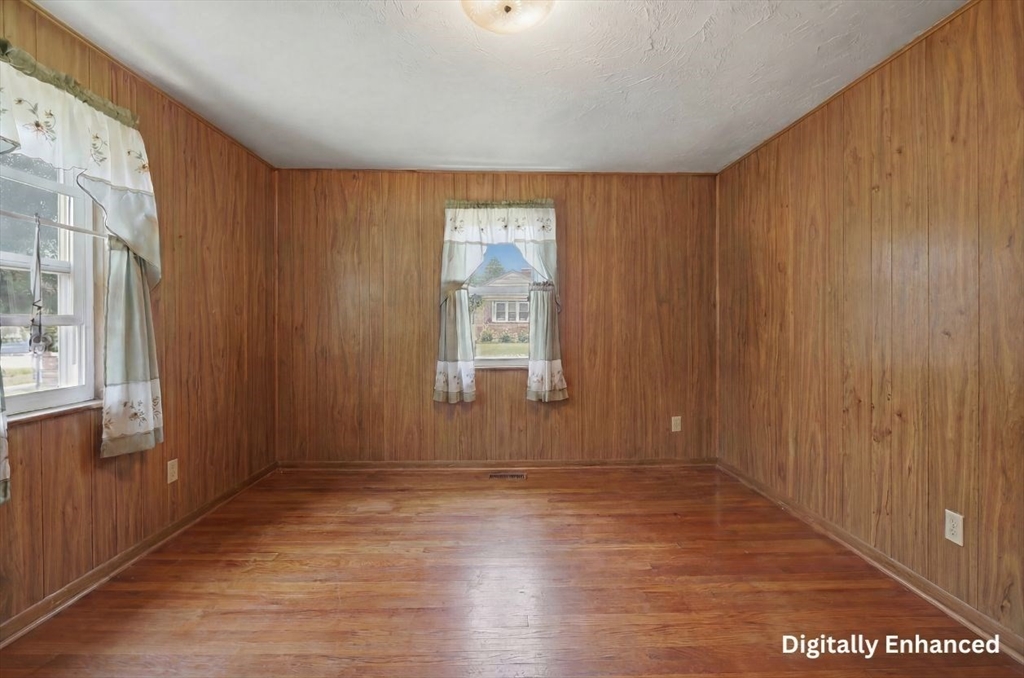 6 Meadowbrook Rd Property Photo 5