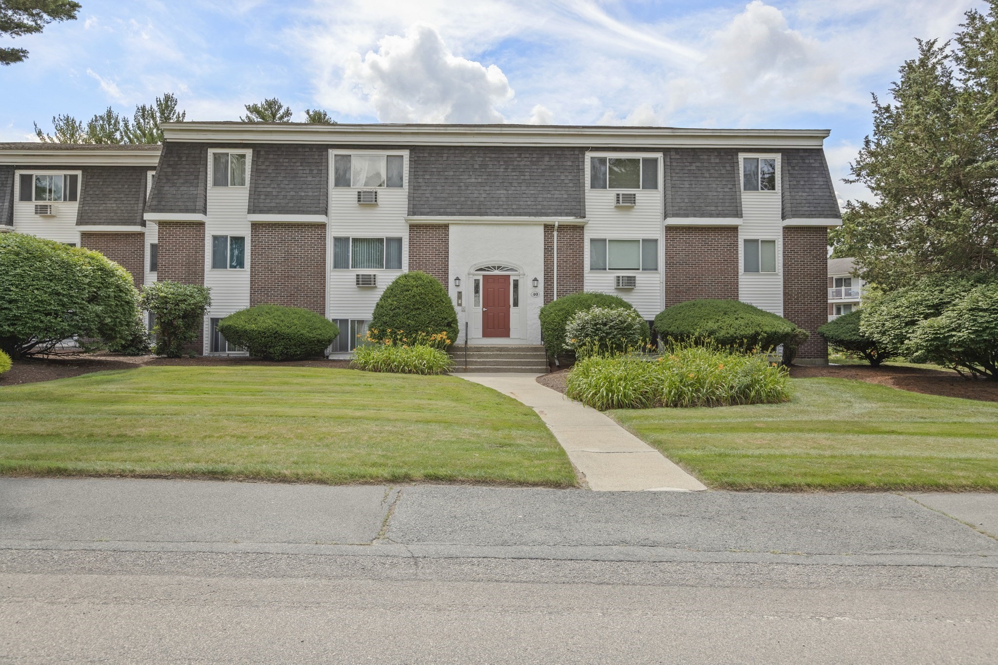 40 Will Dr # 48 Property Photo 1
