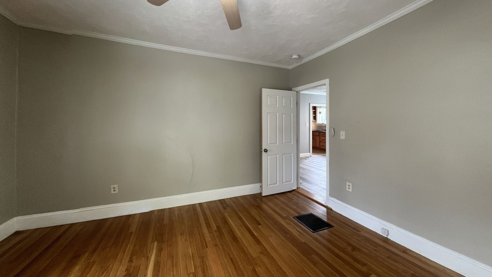 134 Peck Street # 1 Property Photo 8