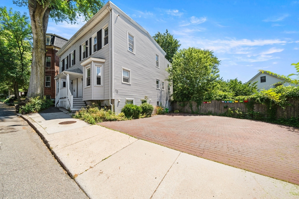 86 Mount Vernon St # 2 Property Photo 21