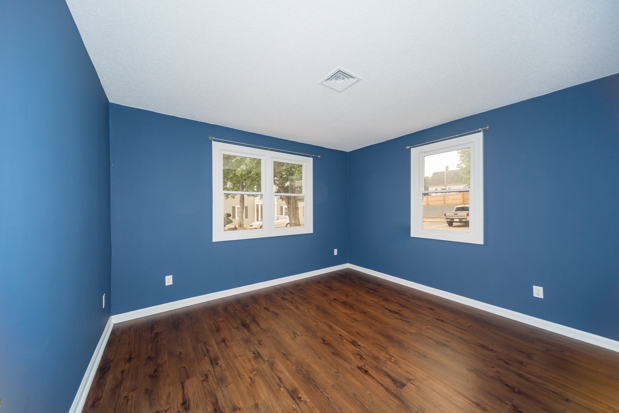 450 Somerset Ave # 705 Property Photo 15