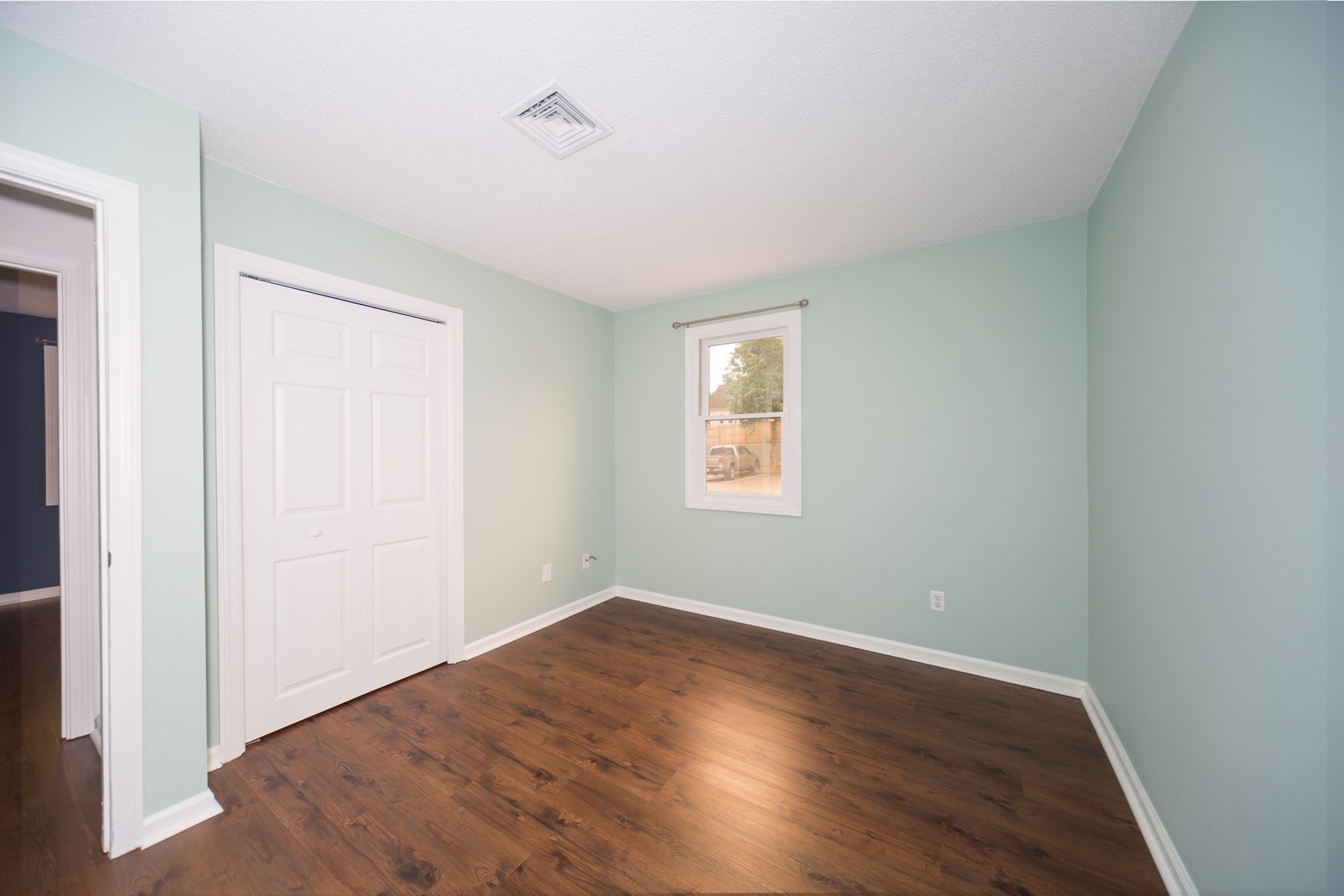 450 Somerset Ave # 705 Property Photo 18