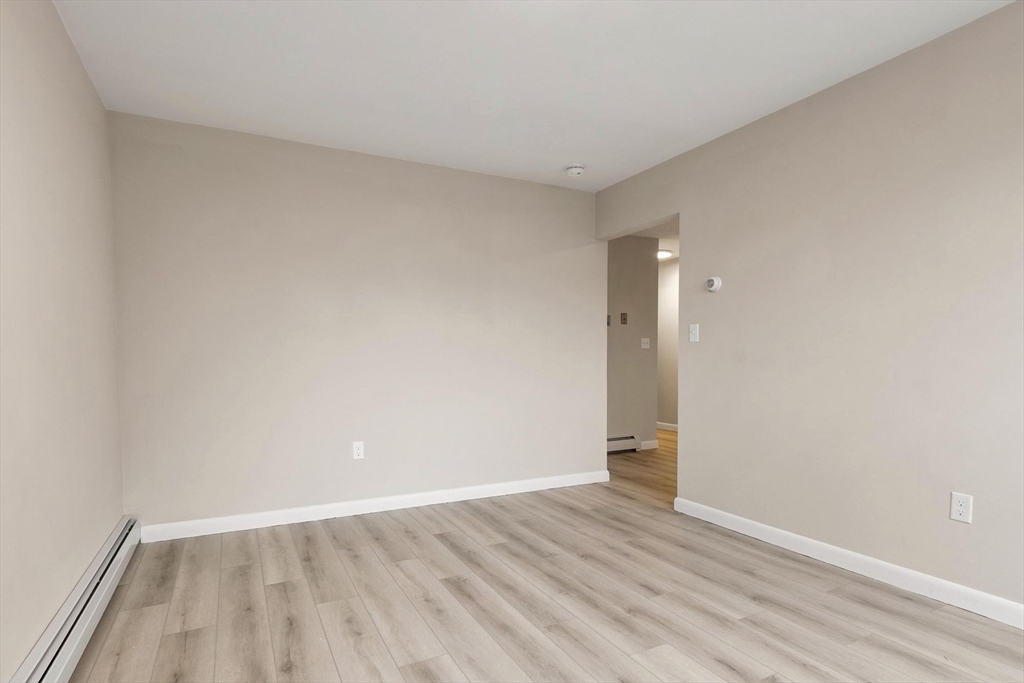 6 Norumbega Terrace # 8 Property Photo 10