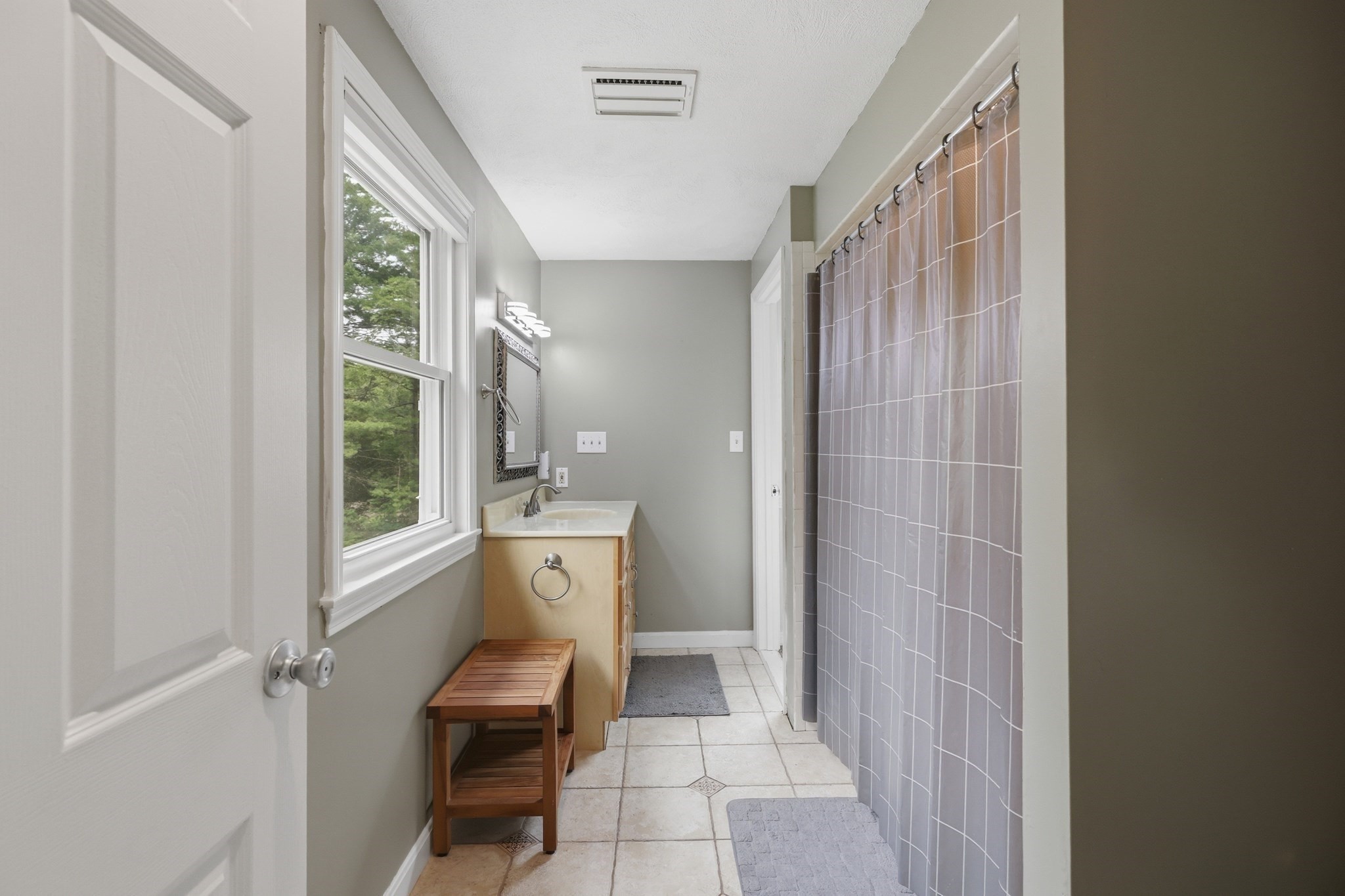 70 Newton Street Property Photo 31