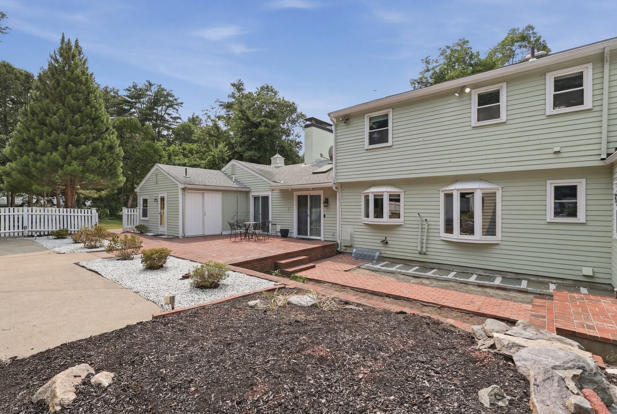 70 Newton Street Property Photo 39