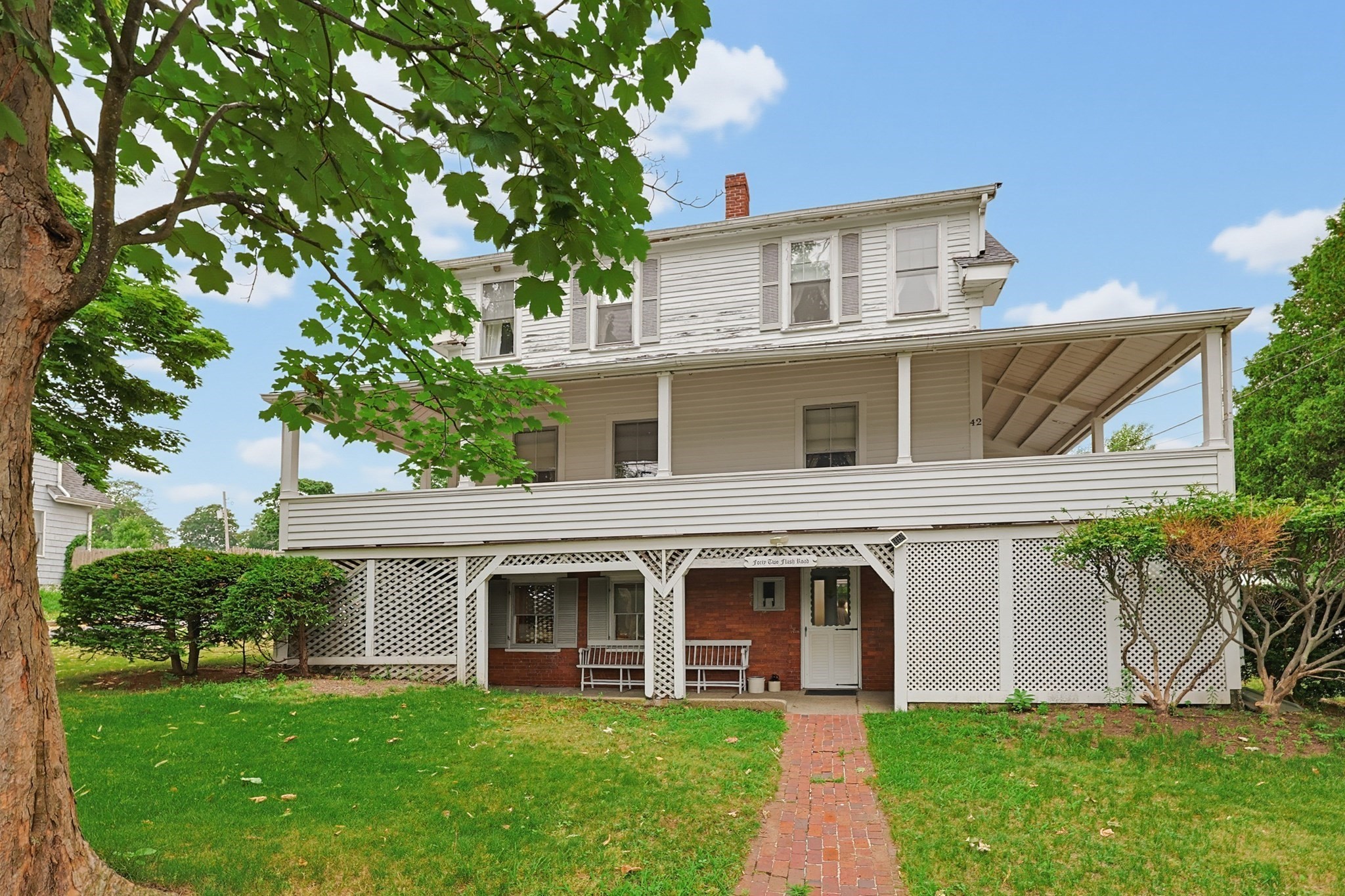 42 Flash Rd Property Photo 1