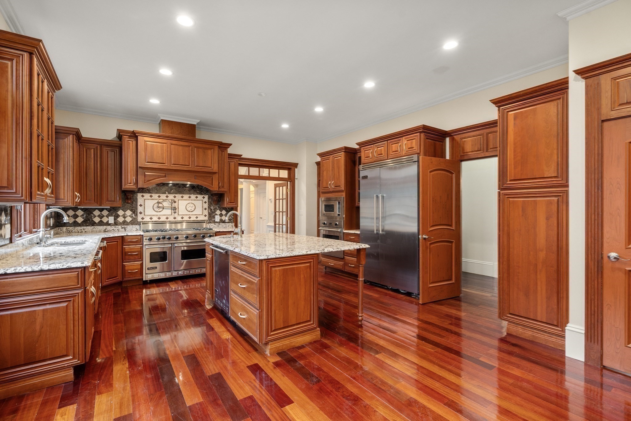 75 Woodfall Rd Property Photo 4