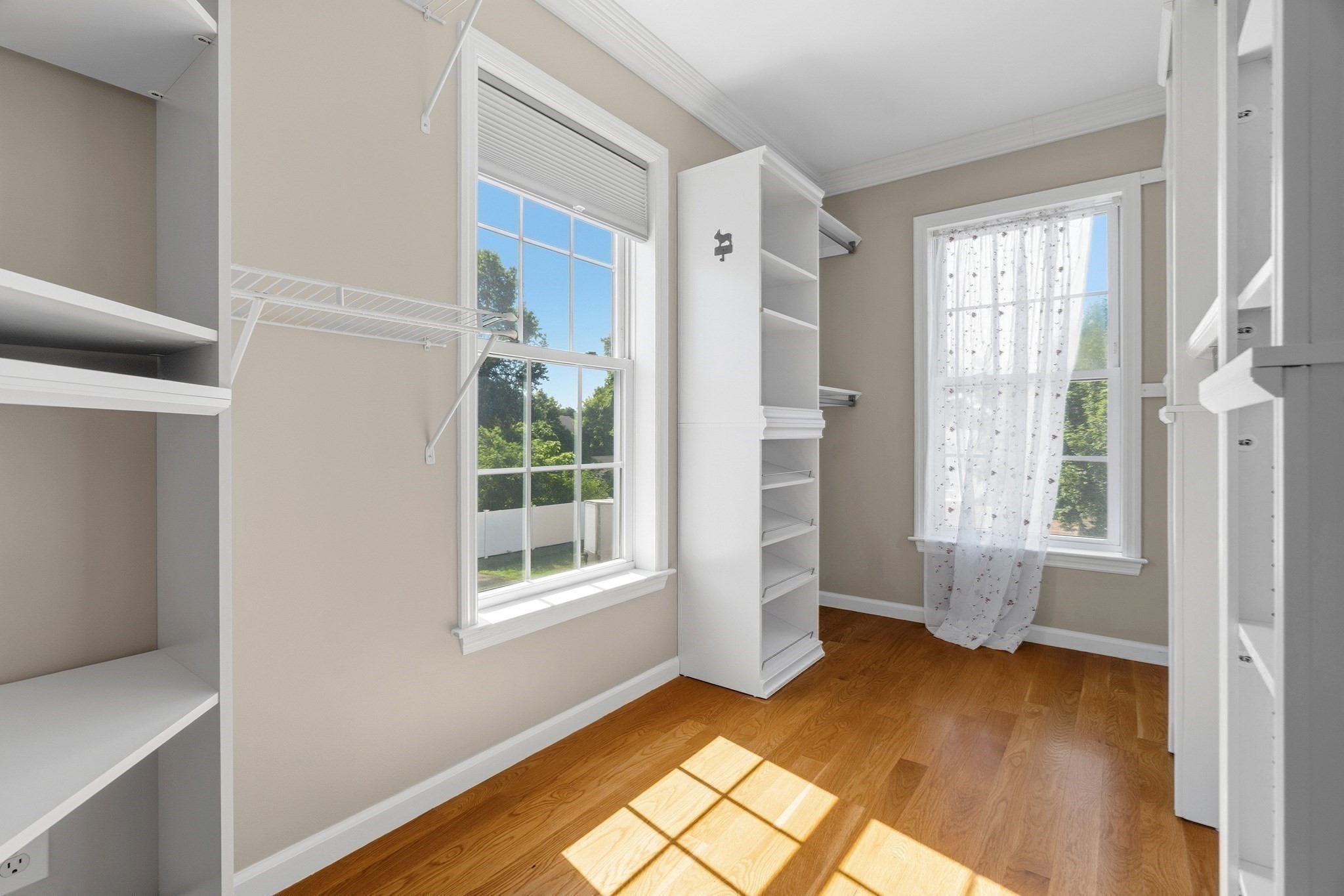 70 Gardner St Property Photo 23