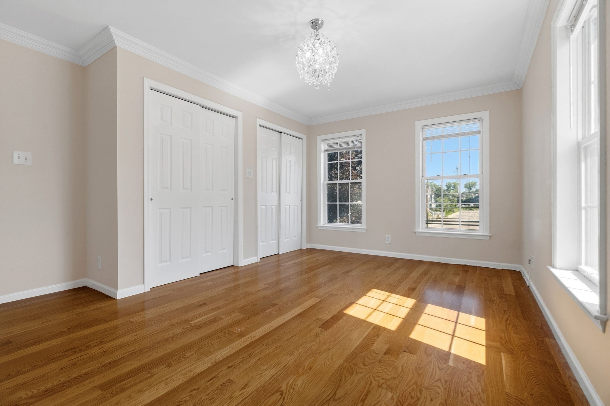 70 Gardner St Property Photo 26